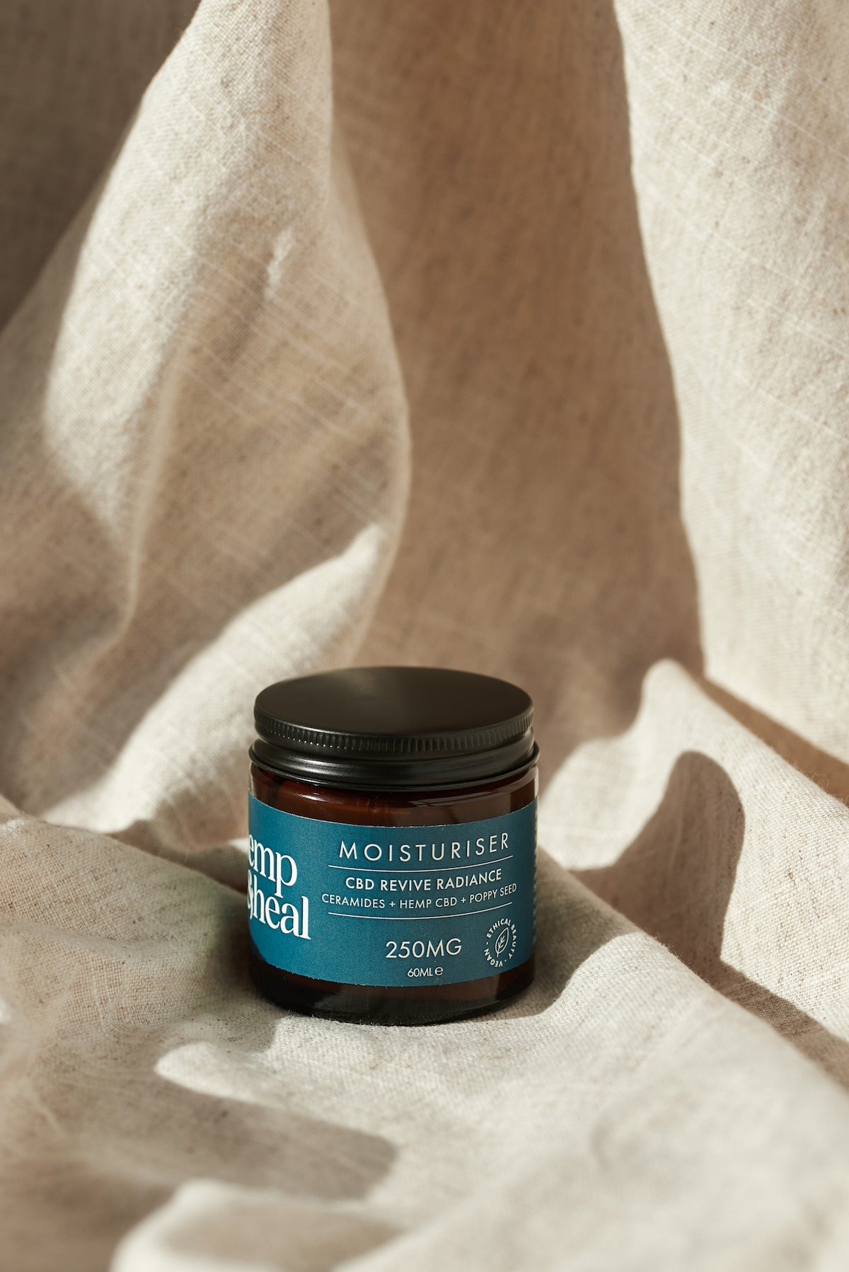 CBD Radiance Daily Moisturiser
